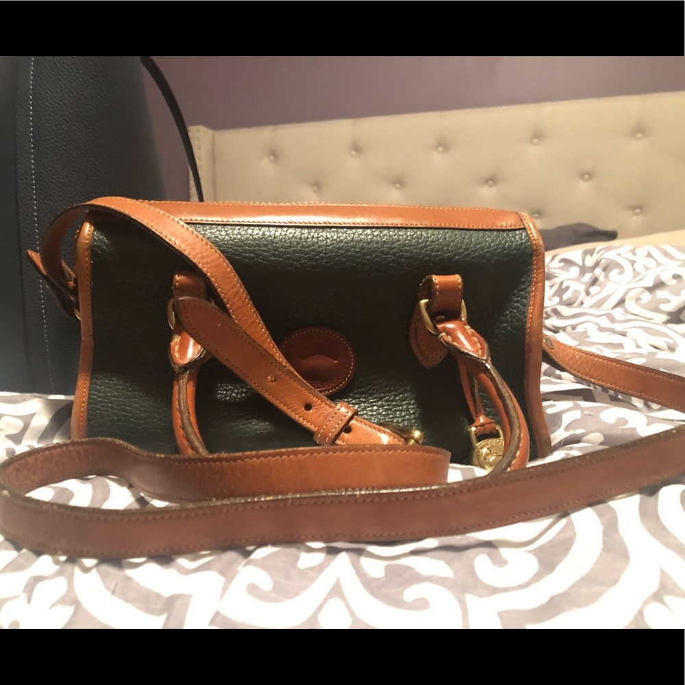 (more pics) Vintage Dooney & Bourke
